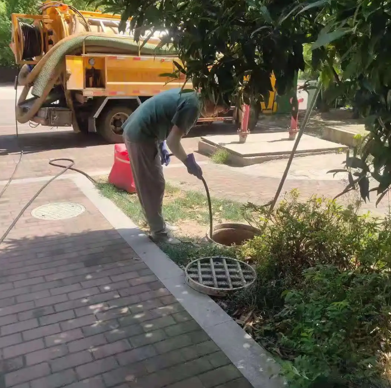 正阳市政排污管道清淤疏通——专业团队，让您全程省心！
